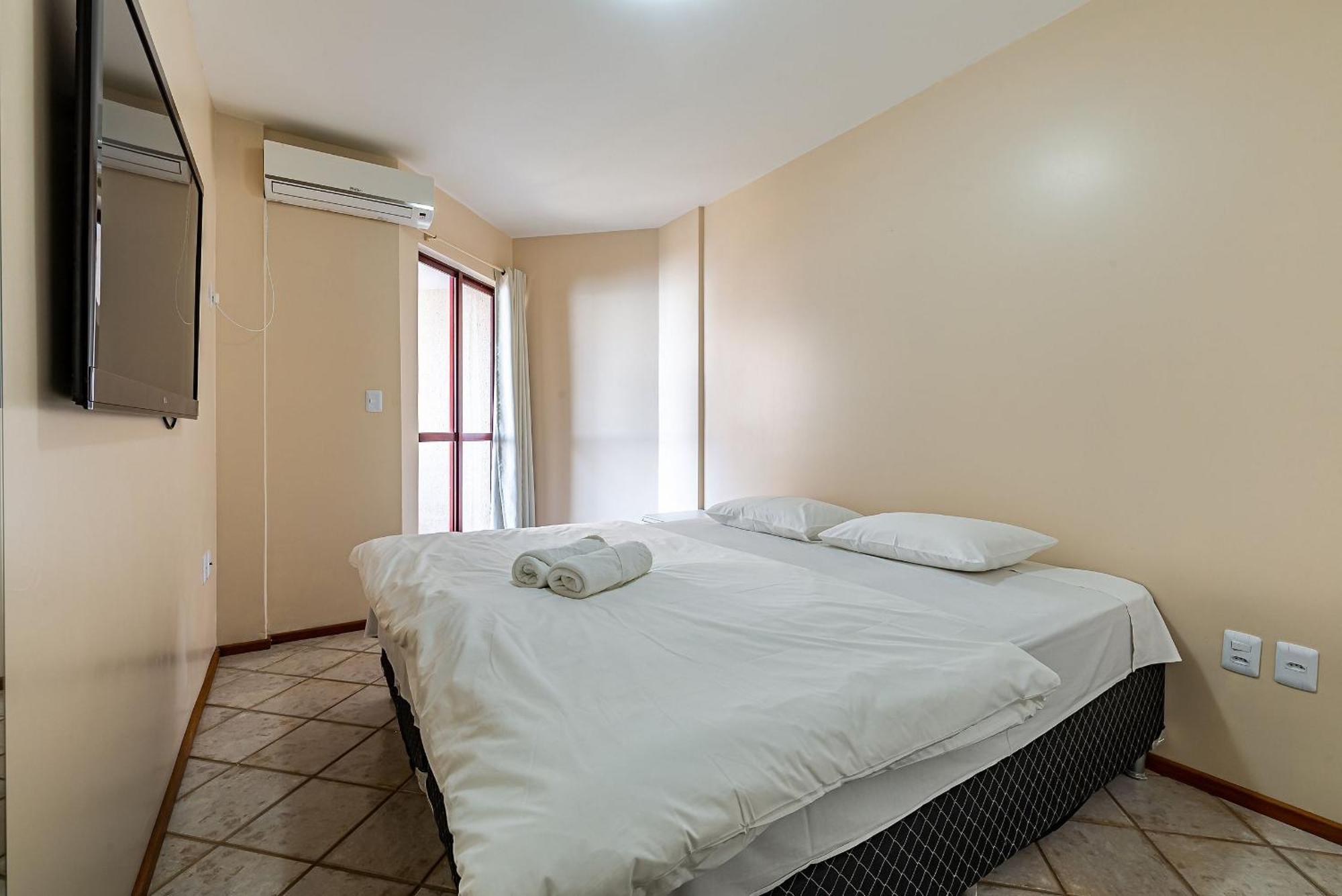 Apto Pe Na Areia Vista Mar Em Meia Evb308 Itapema
